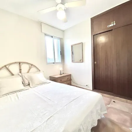By The Sea Apartment *